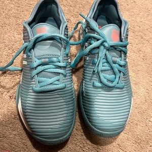 Kswiss tennis sneakers